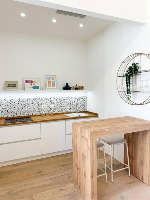 Civico 21 Living - Tuscan Loft Фучеккьо Екстер'єр фото